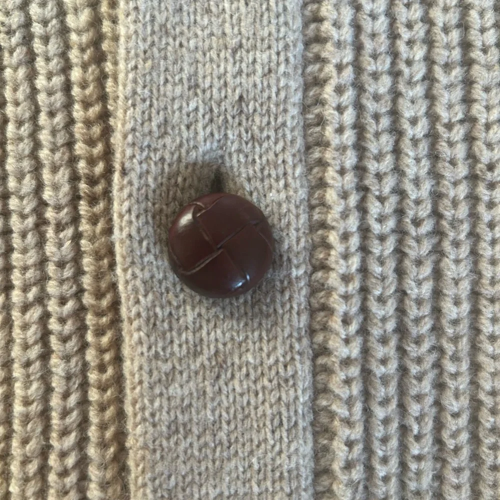 Land’s End Lambswool cardigan - Picture 4 of 4